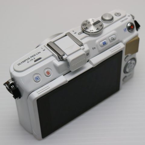 超美品 E-PL5 ホワイト ボディ 即日発送 デジ1 OLYMPUS デジタル 超美品 E-PL5 ホワイト ボディ 即日発送 デジ1 OLYMPUS デジタル