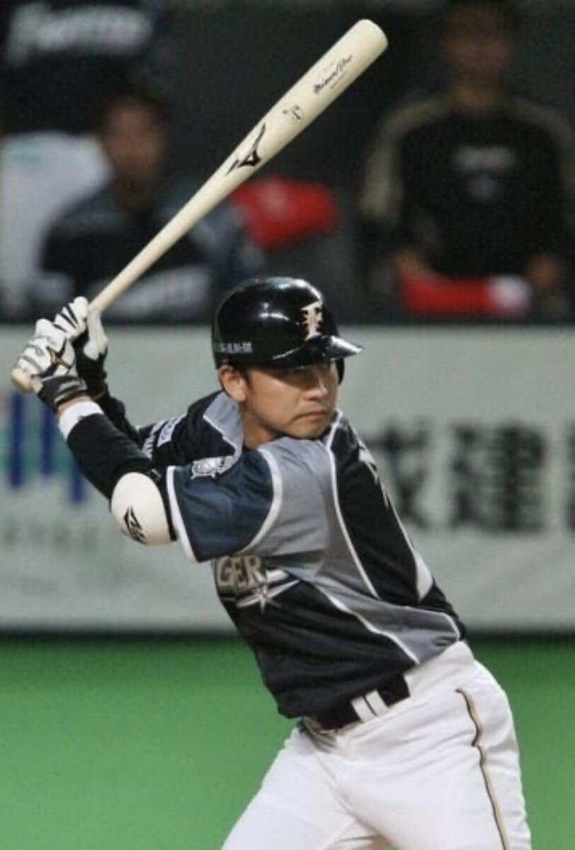 送料無料 即決 北海道日本ハムファイターズ ユニフォーム 2012 送料無料 即決 北海道日本ハムファイターズ ユニフォーム 2012