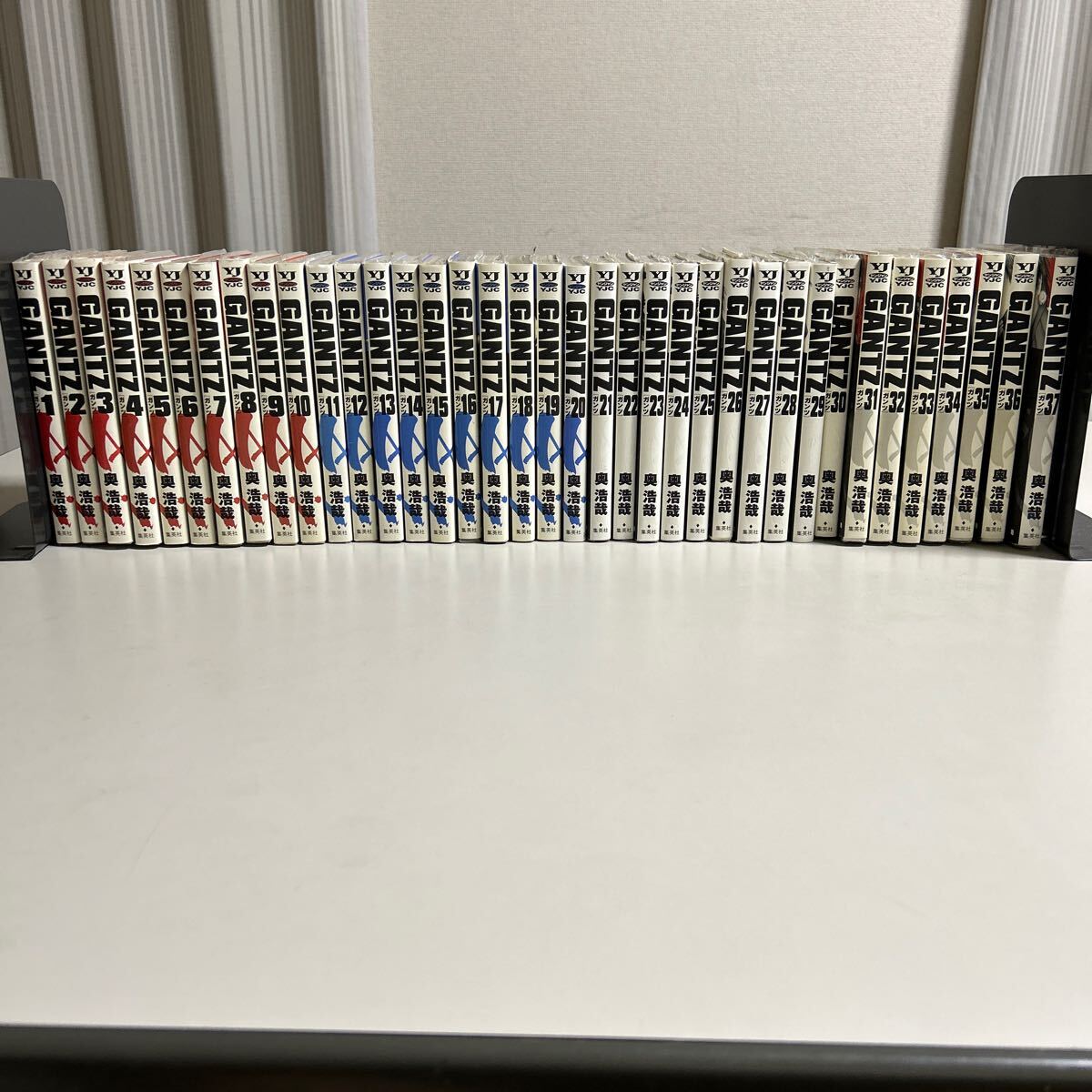 コミック全巻セット GANTZ ガンツ 1-37巻 全37巻 奥浩哉 集英社 コミック全巻セット GANTZ ガンツ 1-37巻 全37巻 奥浩哉 集英社