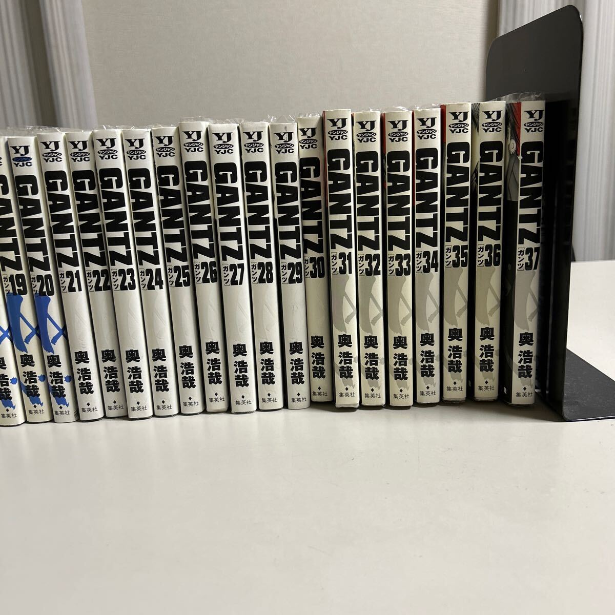 コミック全巻セット GANTZ ガンツ 1-37巻 全37巻 奥浩哉 集英社 コミック全巻セット GANTZ ガンツ 1-37巻 全37巻 奥浩哉 集英社