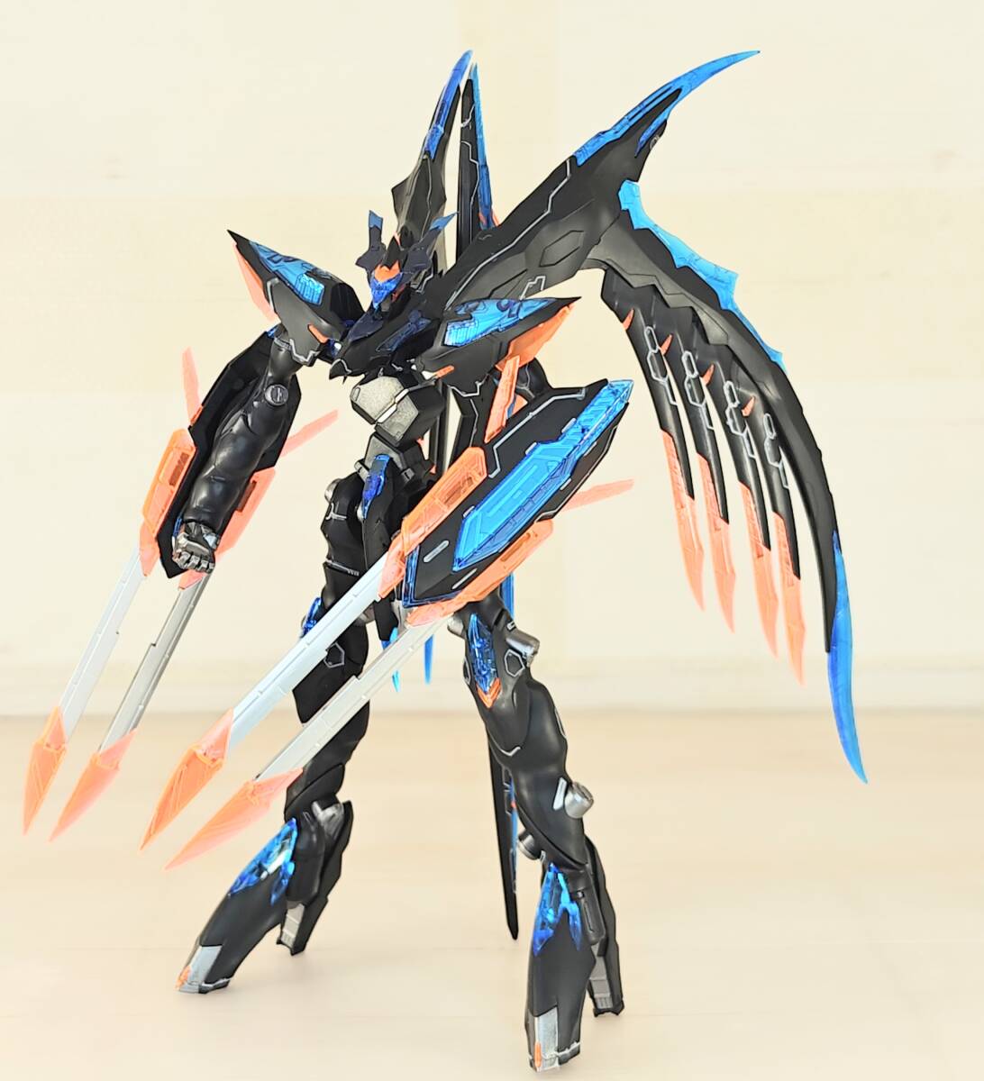 MODEROID ファフナー マークアレス 塗装 完成品 検( プラモデル グッドスマイルカンパニー 蒼穹のファフナー