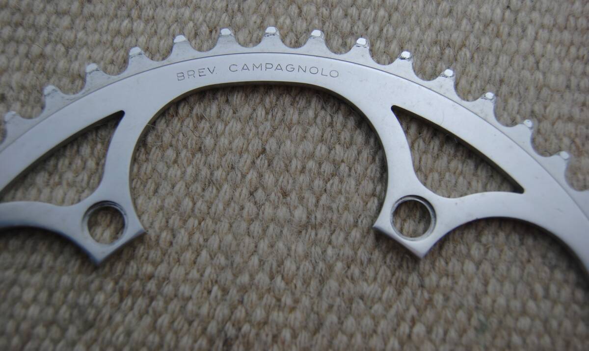 240925_409_141＞CAMPAGNOLO 　カンパニョロ　チエンリング　53歯　＞予備パーツに