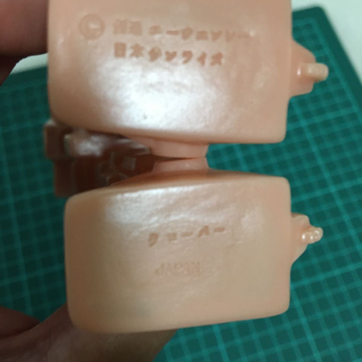 ○機動戦士ガンダム○ソフビ○肌色○海外製?○クローバー○当時 ○機動戦士ガンダム○ソフビ○肌色○海外製?○クローバー○当時