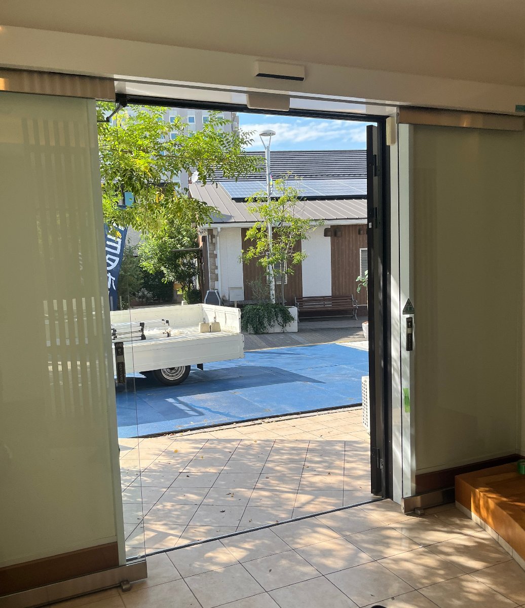 091904y4 展示場使用品 JANUS Panasonic 自動ドア JKA8120601 091904y4 展示場使用品 JANUS Panasonic 自動ドア JKA8120601