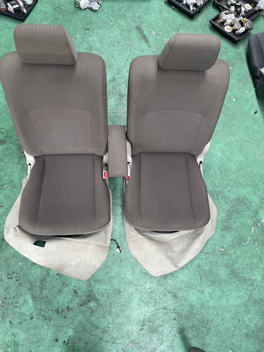 直接引取限定　日産・NV100(DR17V) /スズキ・エブリィV (DA17V) 運転席・助手席シート・セット　G034