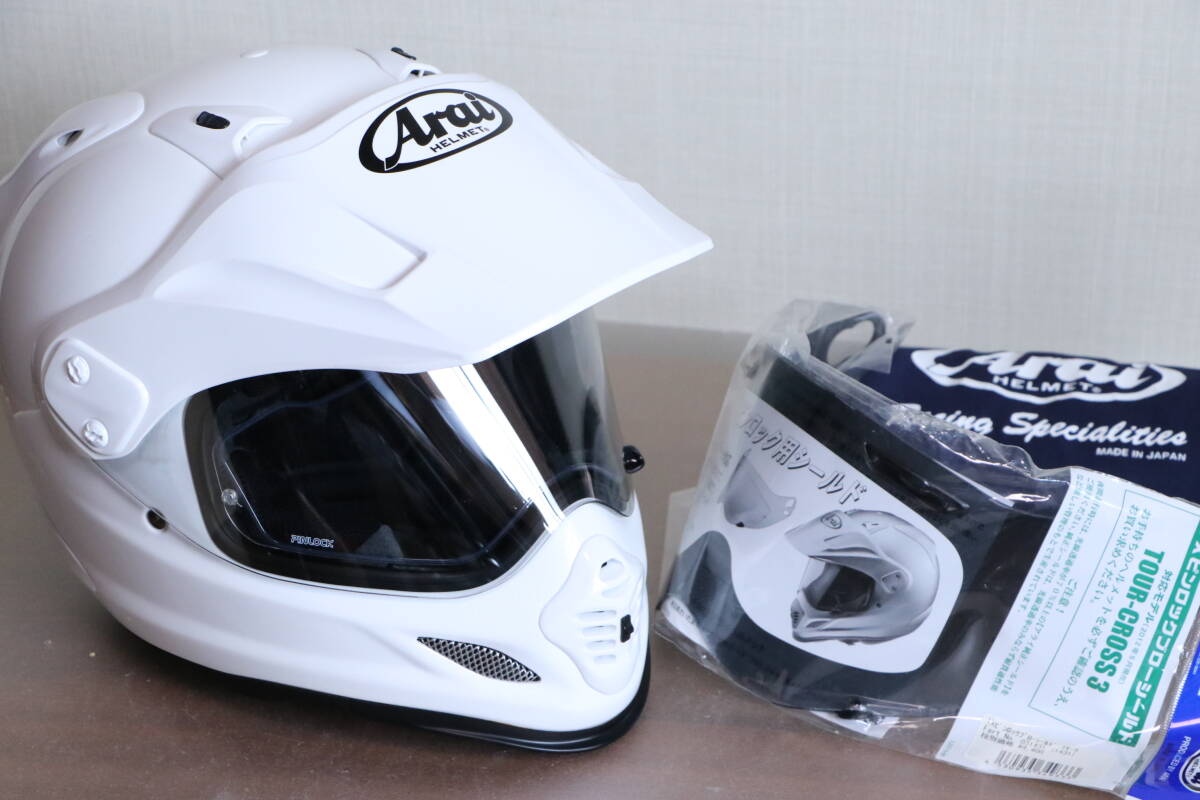 美品 傷なし ARAI TOUR-CROSS3 グラスホワイト SIZE XL 中古 美品 傷なし ARAI TOUR-CROSS3 グラスホワイト SIZE XL 中古