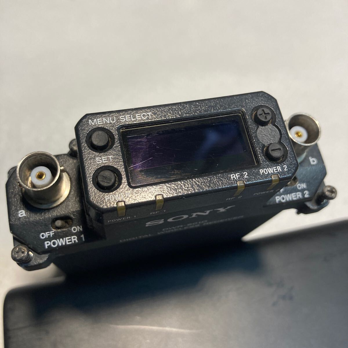 B帯デジタルワイヤレスレシーバーSONY DWR-S01D + DWA-F01D B帯デジタルワイヤレスレシーバーSONY DWR-S01D + DWA-F01D