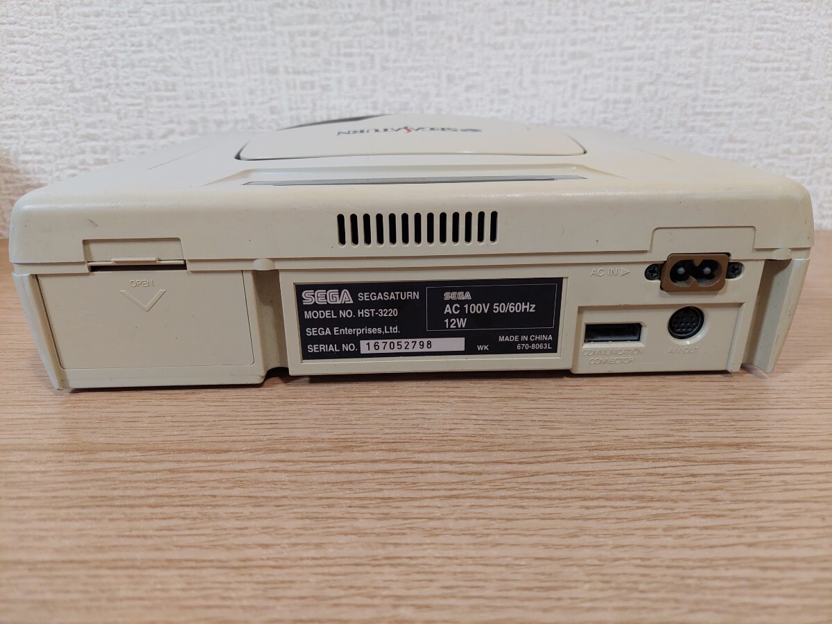 SEGA セガ SEGA SATURN セガサターン本体 HST-3220 ホワイト SEGA セガ SEGA SATURN セガサターン本体 HST-3220 ホワイト