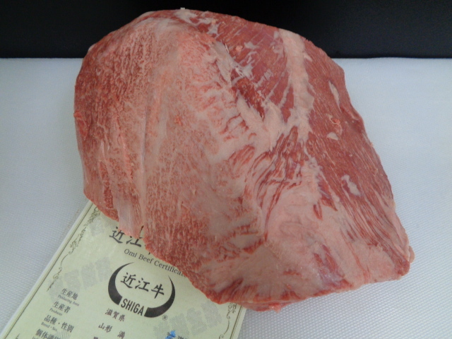 近江牛A５牝　超特ラン肉（ブロック）　２，５２ｋｇ　