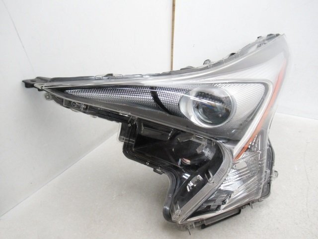 【即決有】 トヨタ プリウス 50 ZVW50 前期 純正 左 ヘッドライト LED KOITO 47-75 (n099754)