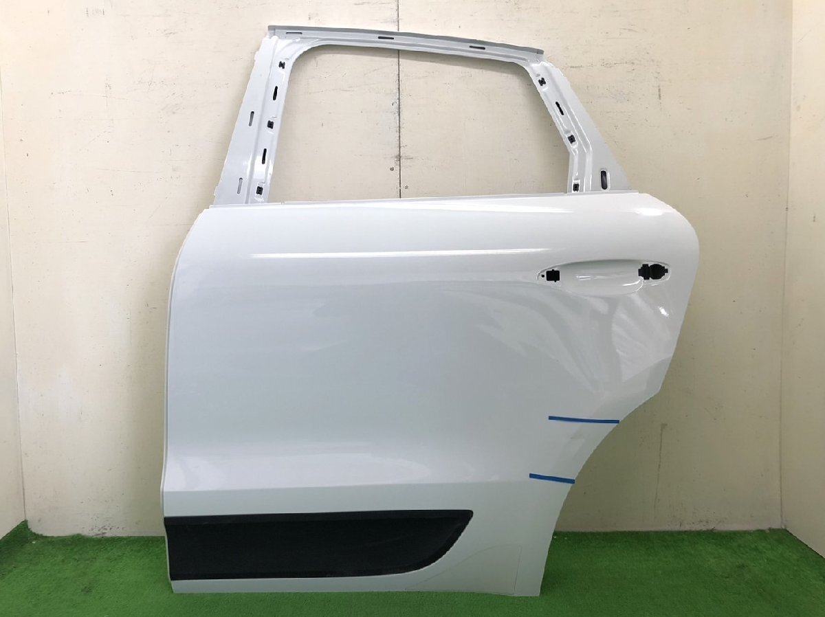 81877◇95B PORSCHE/ポルシェ マカン 左リアドア 95B833311A◇フェンスB