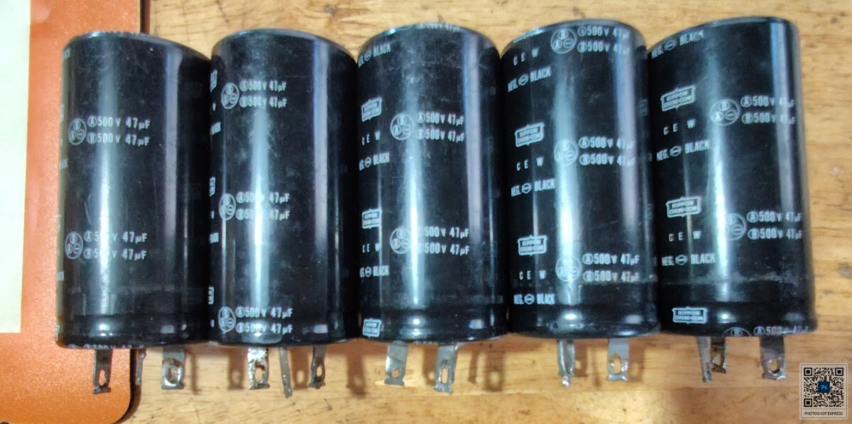電解コンデンサー ニチコン　47uF 500V ５個