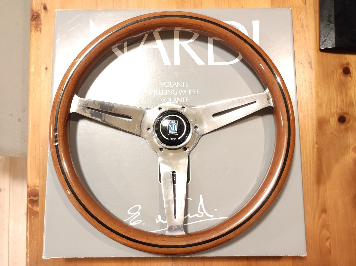 NARDIナルディクラシックウッドステアリング当時物ヴィンテージ NARDIナルディクラシックウッドステアリング当時物ヴィンテージ