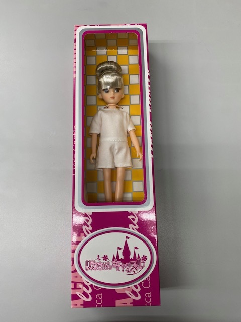 新品未開封 非売品 アジエンスリカちゃん ASIENCE LICCA 花王 新品未開封 非売品 アジエンスリカちゃん ASIENCE LICCA 花王