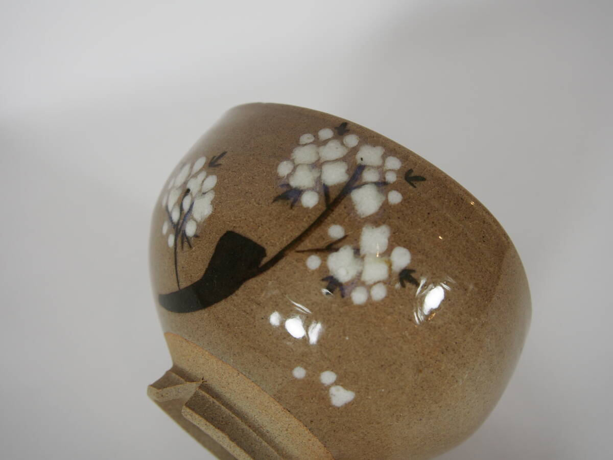 森香泉 虫明焼 花絵 抹茶茶碗 在銘 香泉 むしあけ 茶道具 R-132 森香泉 虫明焼 花絵 抹茶茶碗 在銘 香泉 むしあけ 茶道具 R-132