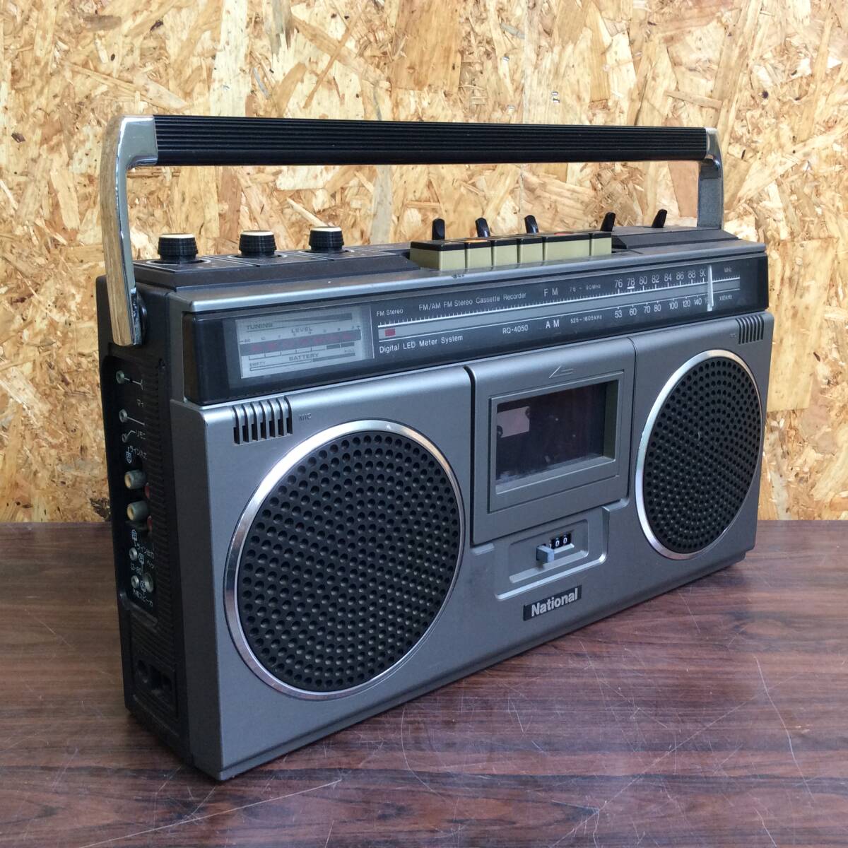 中古】National ナショナル ラジオ カセットレコーダー RX-S70 中古】National ナショナル ラジオ カセットレコーダー RX-S70