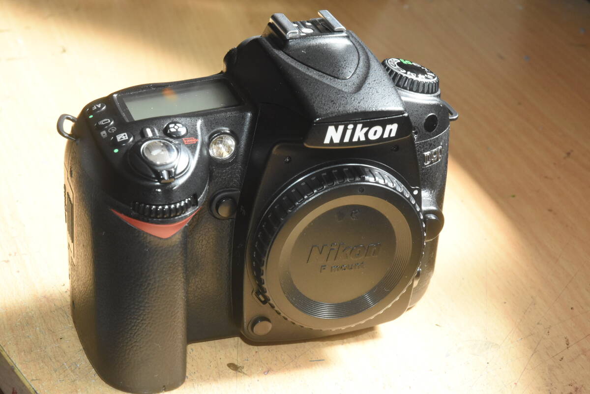 Nikon デジタルカメラ D90 ジャンク|ニコン Nikon デジタルカメラ D90 ジャンク|ニコン
