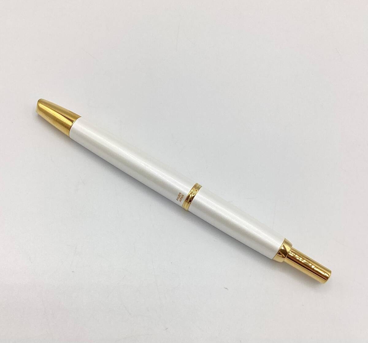【12737】希少!万年筆 PILOT パイロット キャップレス デシモ スズラン 細字 ペン先 18K 750★本体のみ★中古保管品★コレクター放出品★