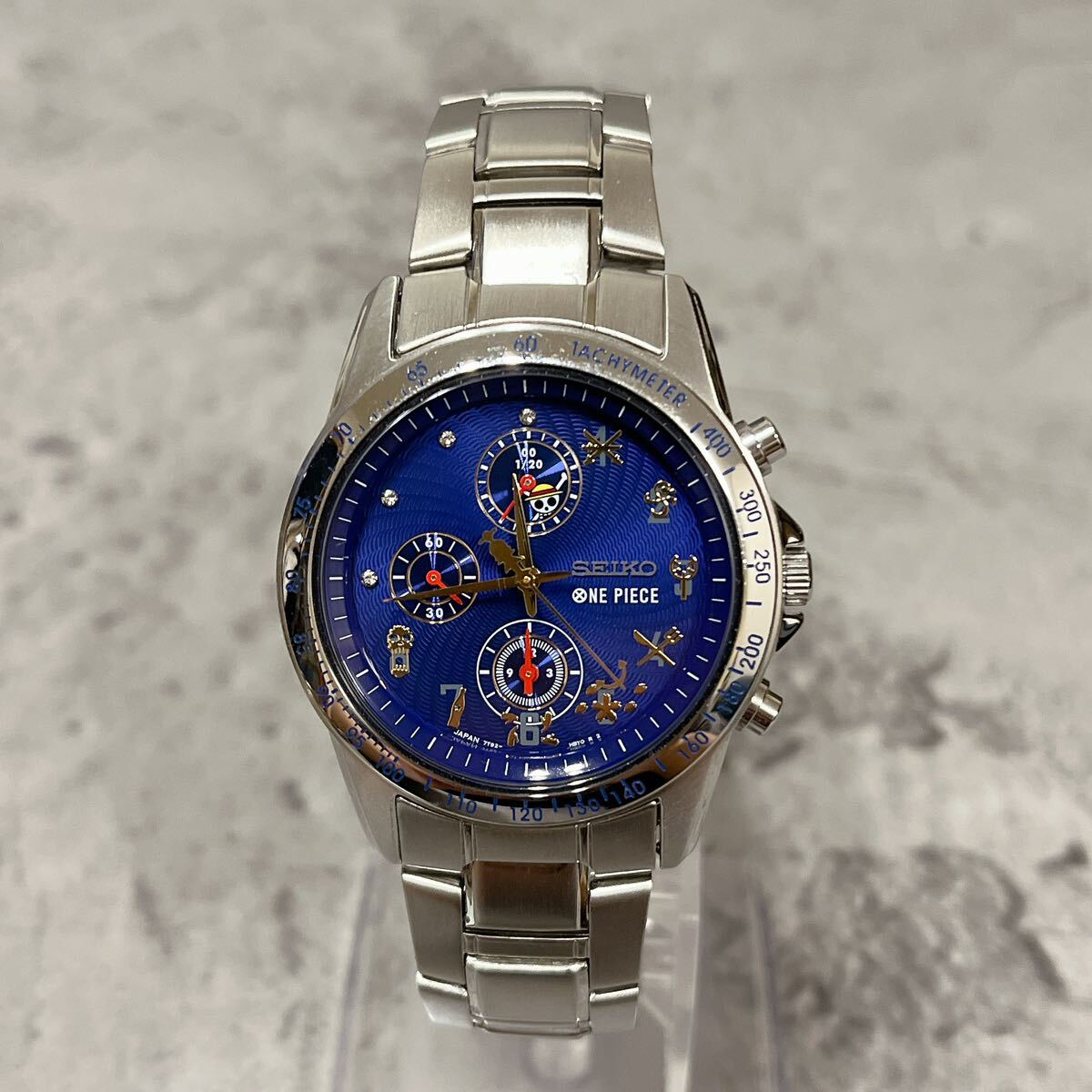 美品 SEIKO ONE PIECE 20周年記念 5000本限定 腕時計 セイコー 美品 SEIKO ONE PIECE 20周年記念 5000本限定 腕時計 セイコー