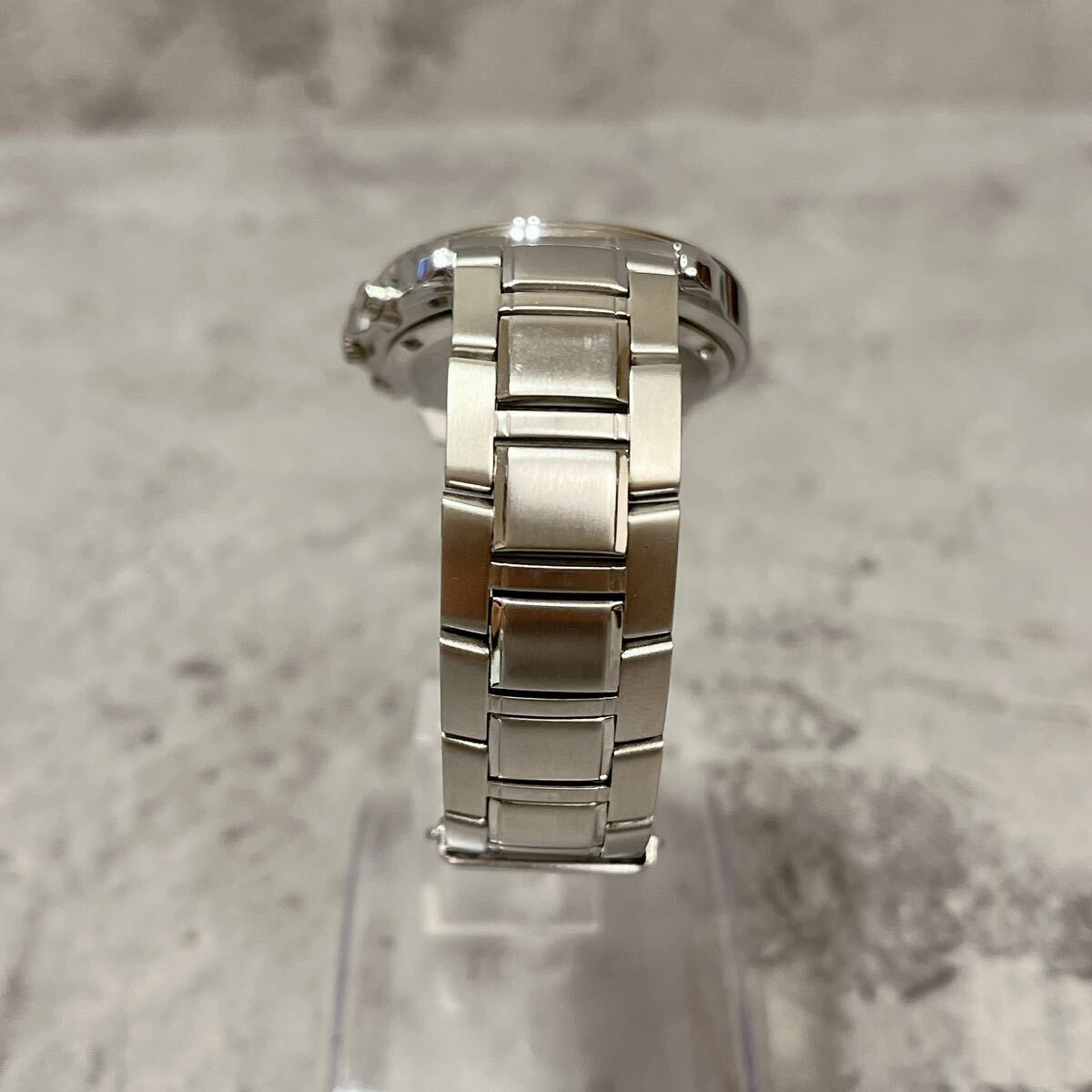 美品 SEIKO ONE PIECE 20周年記念 5000本限定 腕時計 セイコー 美品 SEIKO ONE PIECE 20周年記念 5000本限定 腕時計 セイコー