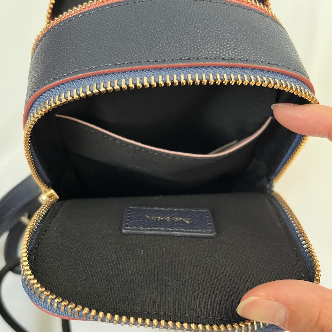 未使用 > Paul Smith ポール スミス ショルダーバッグ レザー 未使用 > Paul Smith ポール スミス ショルダーバッグ レザー