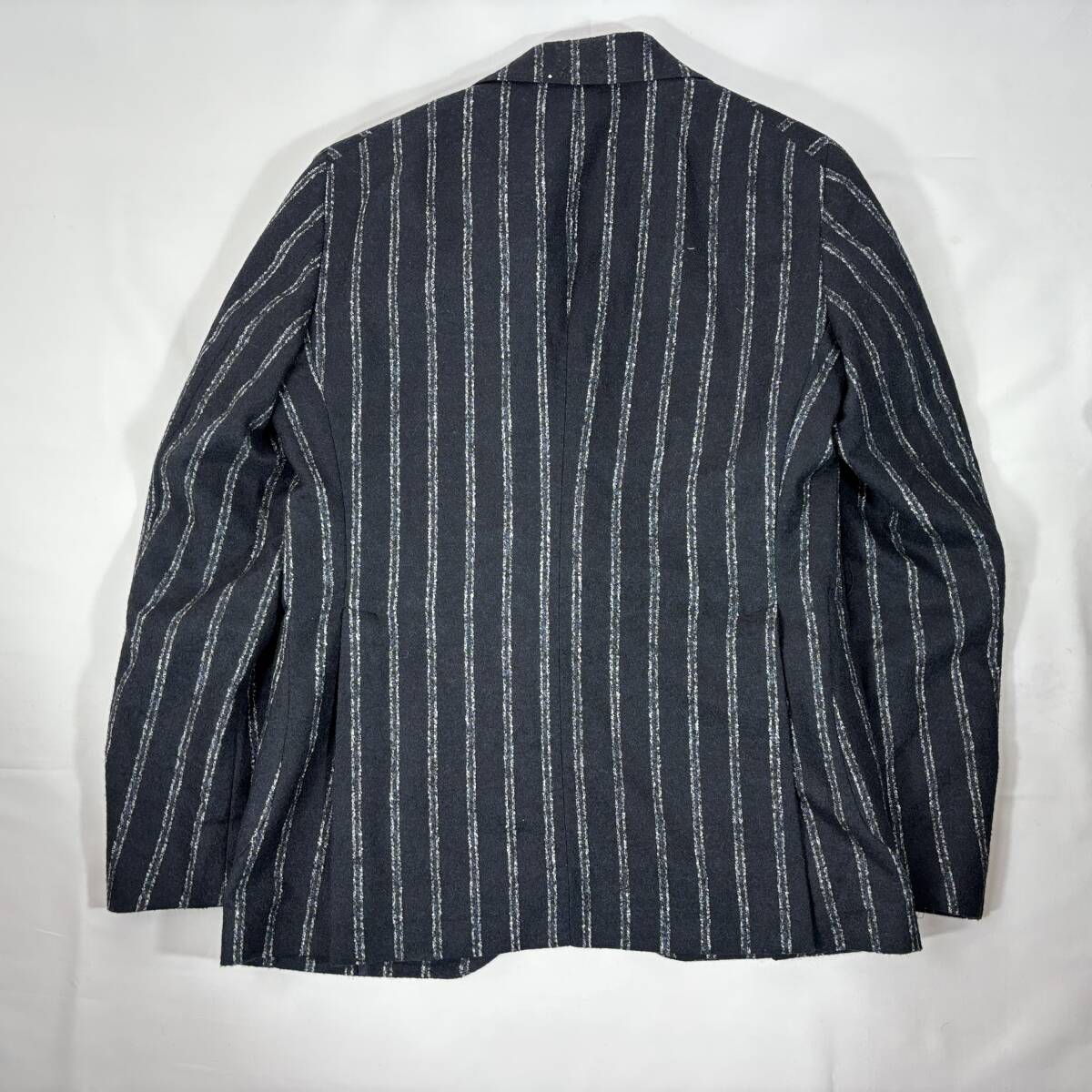 極美品 > TAGLIATORE タリアトーレ ストライプ テーラード 極美品 > TAGLIATORE タリアトーレ ストライプ テーラード