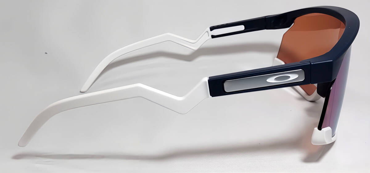 BT11W-PG 正規保証書付 新品未使用 国内正規 オークリー OAKLEY BT11W-PG 正規保証書付 新品未使用 国内正規 オークリー OAKLEY