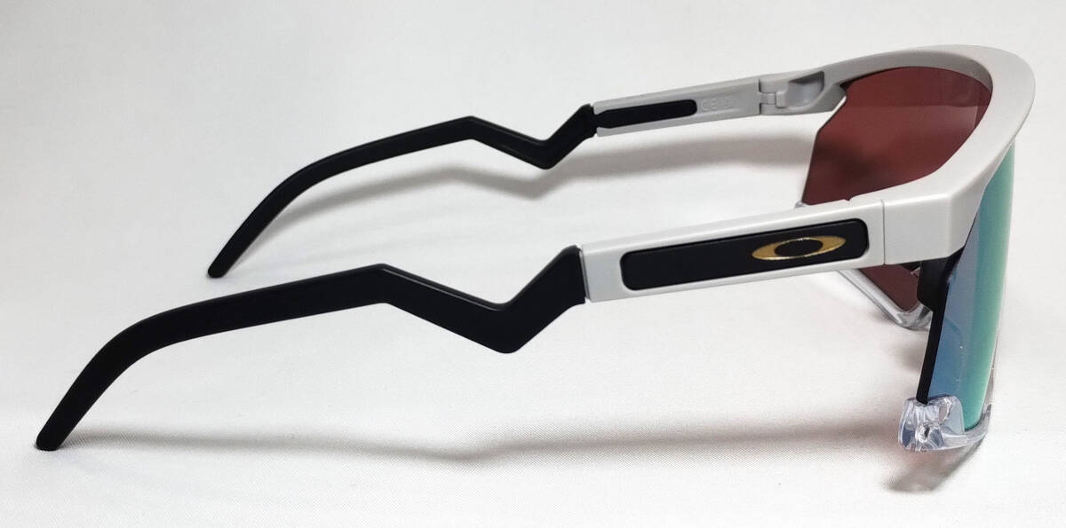 BT05C-PSS 正規保証書付 新品未使用 国内正規 オークリー OAKLEY BT05C-PSS 正規保証書付 新品未使用 国内正規 オークリー OAKLEY