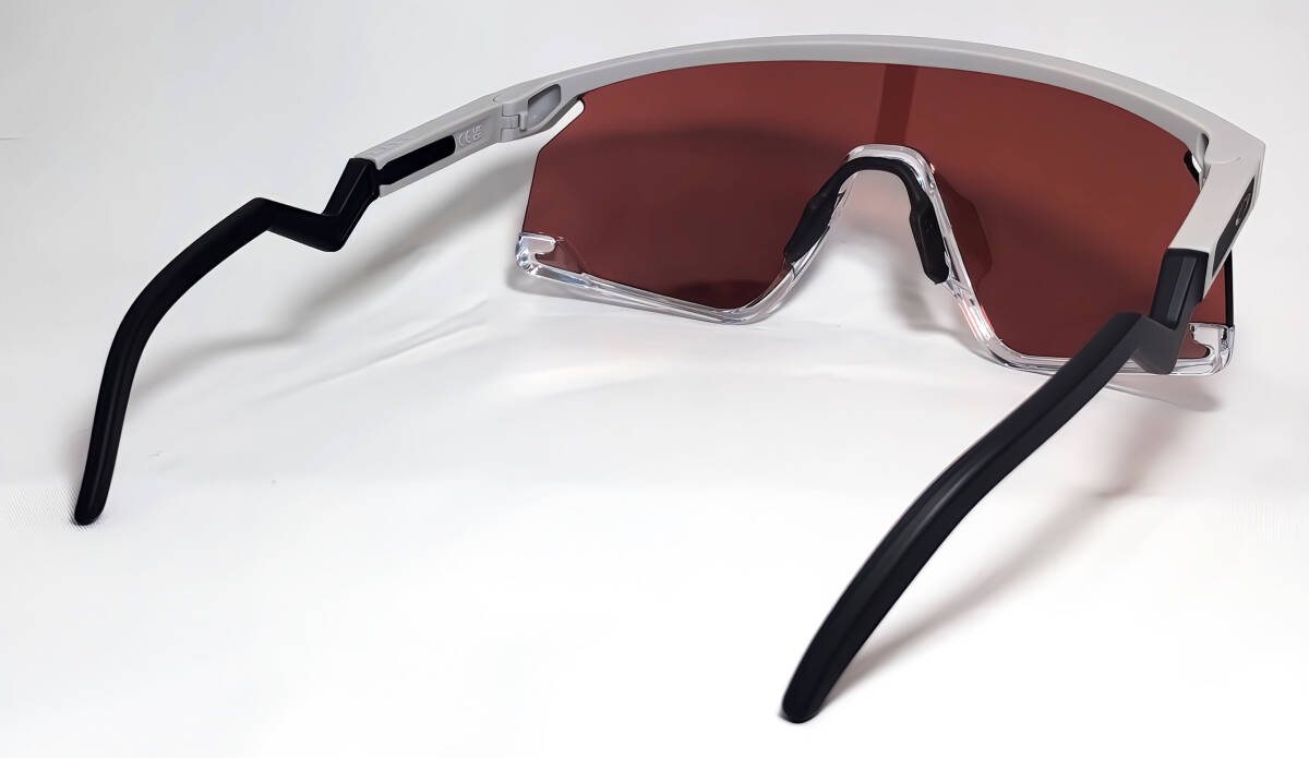 BT05C-PSS 正規保証書付 新品未使用 国内正規 オークリー OAKLEY BT05C-PSS 正規保証書付 新品未使用 国内正規 オークリー OAKLEY