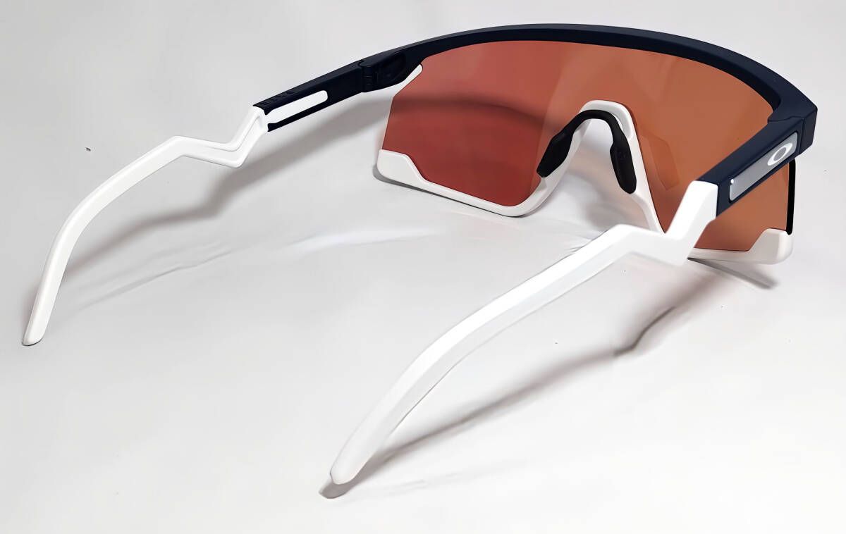BT11W-PG 正規保証書付 新品未使用 国内正規 オークリー OAKLEY BT11W-PG 正規保証書付 新品未使用 国内正規 オークリー OAKLEY
