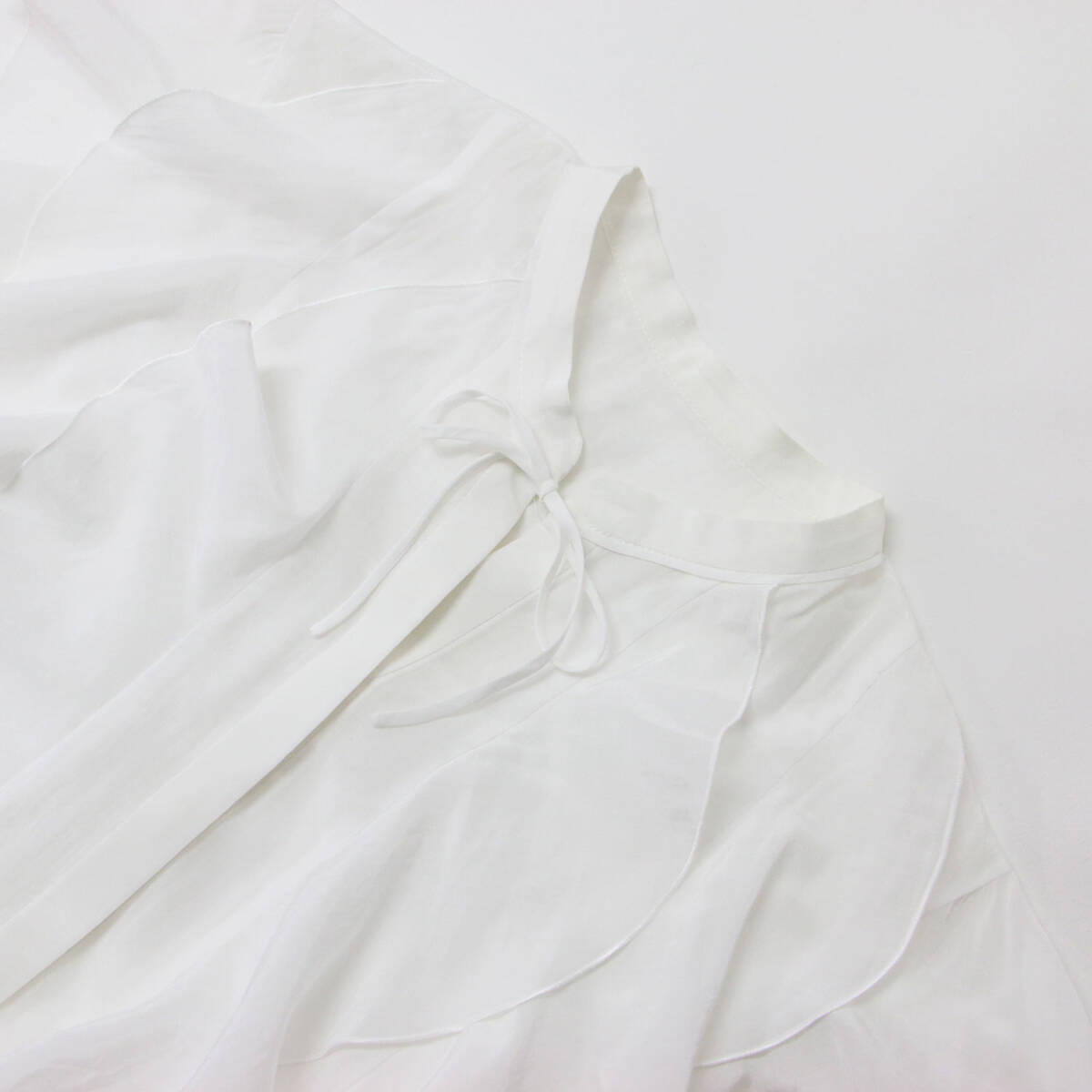 美品 ANAYI アナイ ブラウス ホワイト 白 サイズ:38(M) ライト