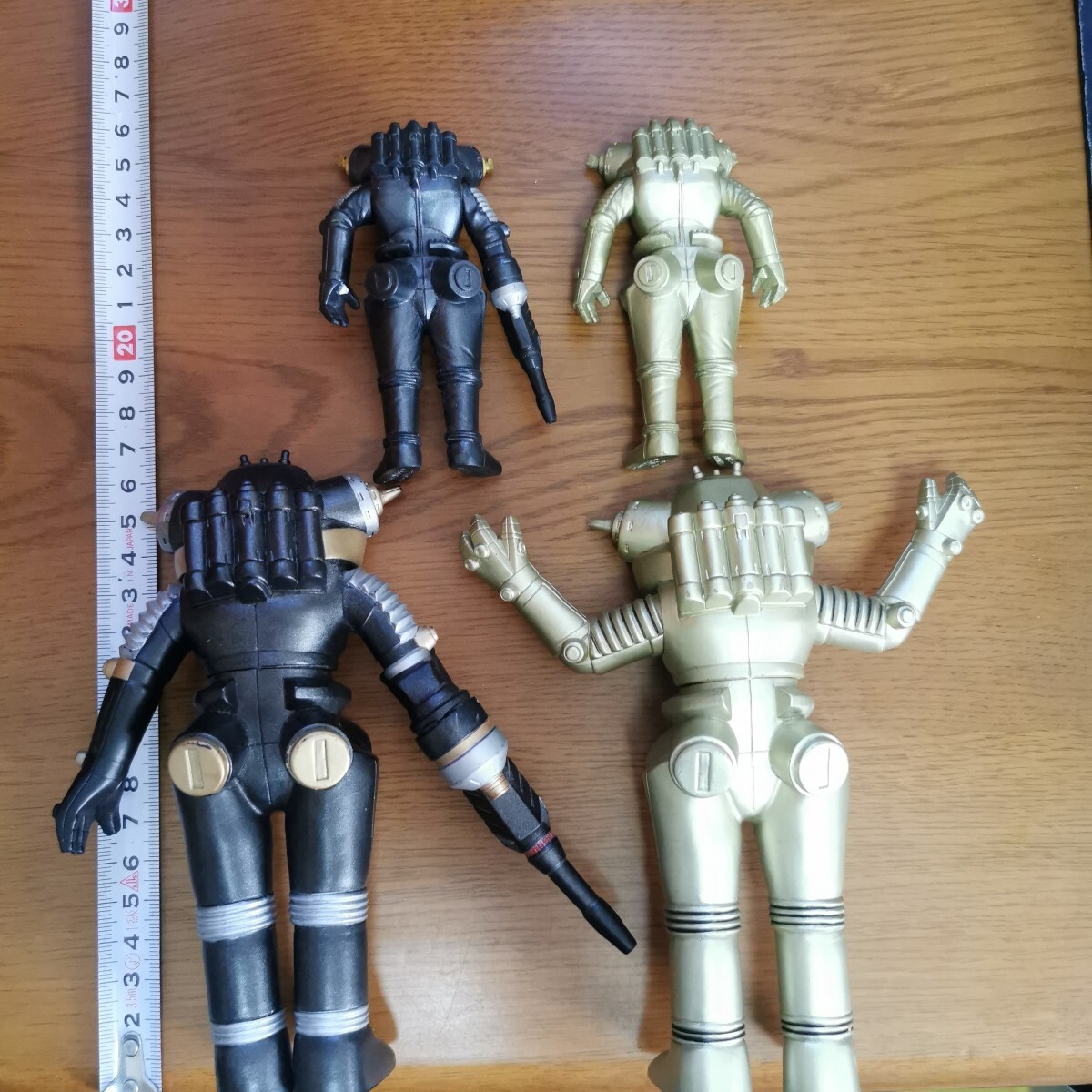 ウルトラマン ウルトラセブン 大怪獣バトル ウルトラ怪獣 ウルトラマン ウルトラセブン 大怪獣バトル ウルトラ怪獣