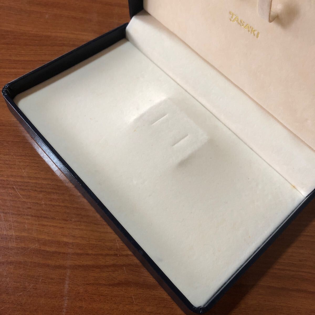 送料無料〉田崎真珠 空き箱 空箱 アクセサリーケース ネックレス 送料無料〉田崎真珠 空き箱 空箱 アクセサリーケース ネックレス
