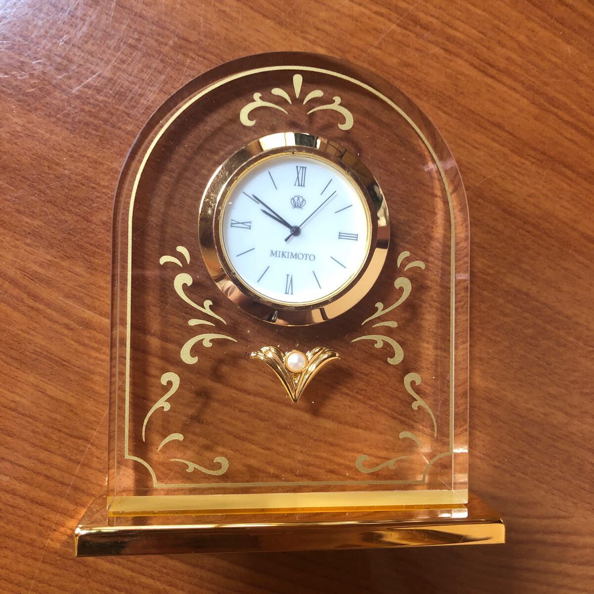 ミキモト 真珠付置き時計アーチ型 稼働品 MIKIMOTO - メルカリ