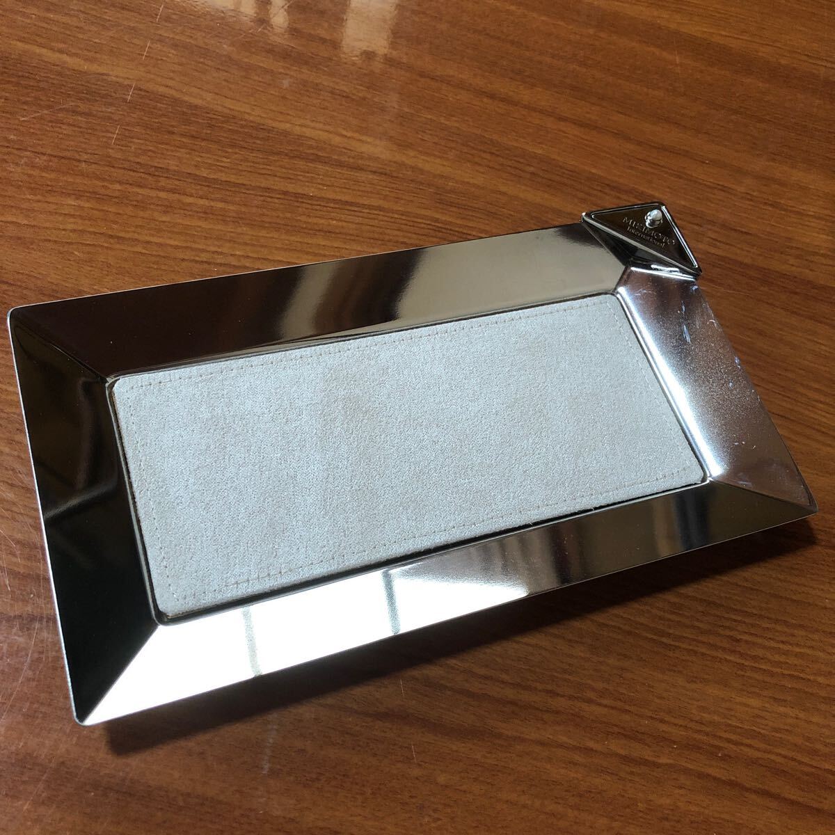 〈送料無料〉ミキモト ペントレイ パール 真珠 トレイ トレー 文具入れ ペン入れ アクセサリートレイ 貴重品トレイ 小皿 リバーシブル