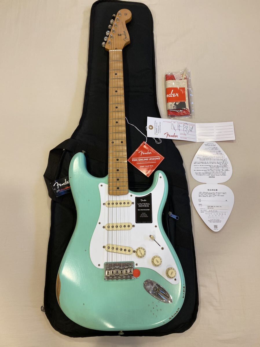 【超軽量】Fender road worn ビンテージ ギター オールドのルックスとサウンドを正確に再現！Fender LIMITED