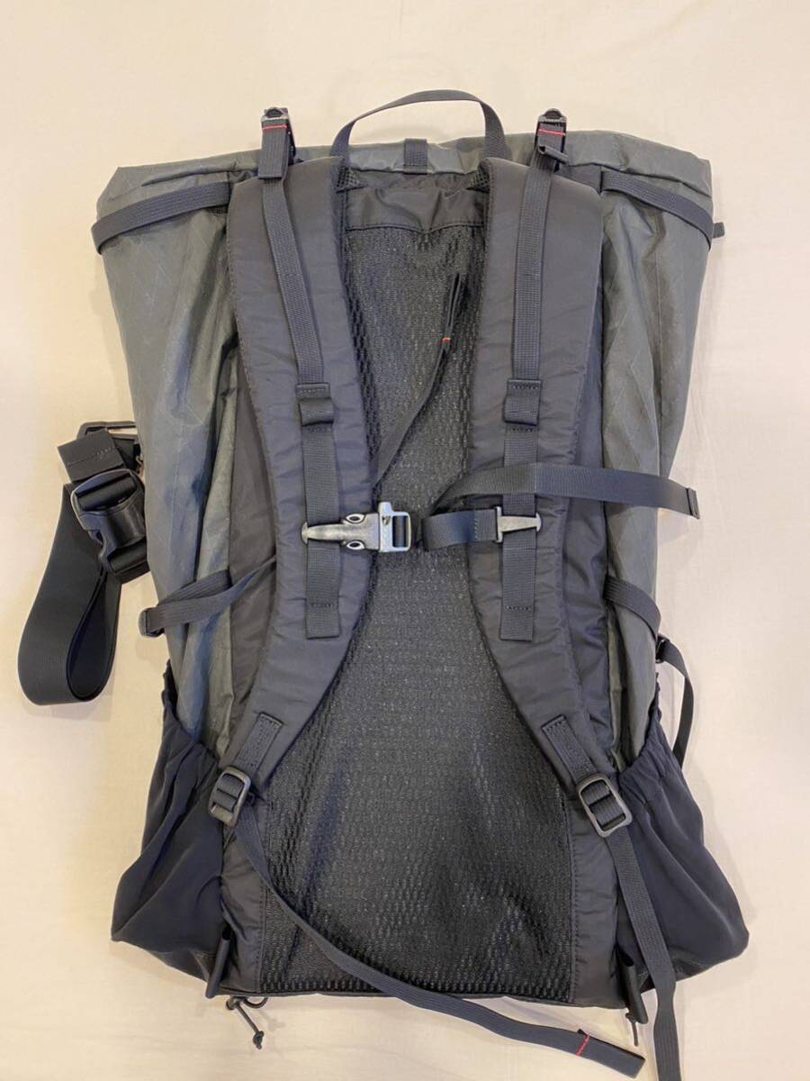 山と道 Three zip Ebony サイズL 山と道 Three zip Ebony サイズL