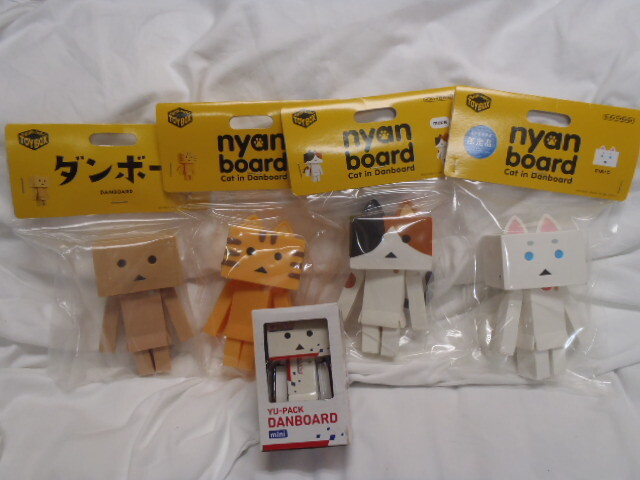 新品未開封 送料込! 5種類 海洋堂 ソフビトイボックス等(ダンボー・ニャンボー・ダンボーミニ)造形製:榎木ともひで