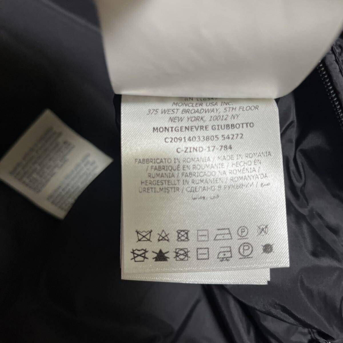 極美品】国内正規品 MONCLER モンクレール モンジュネーブル 極美品】国内正規品 MONCLER モンクレール モンジュネーブル
