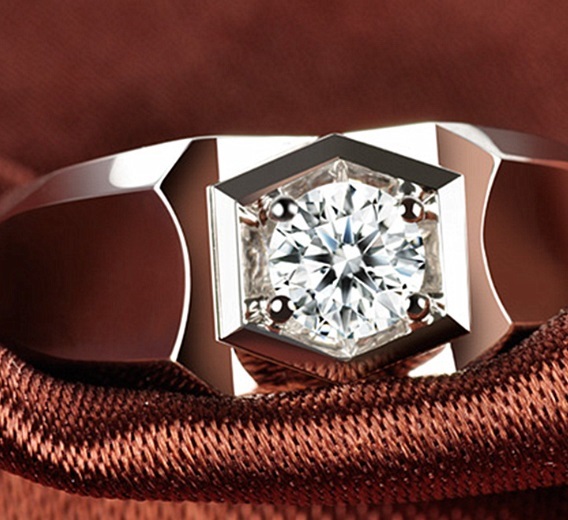  новый продукт кольцо мужской бриллиант Cubic Zirconia светит металлизированный серебряный джентльмен брак кольцо свободный размер 