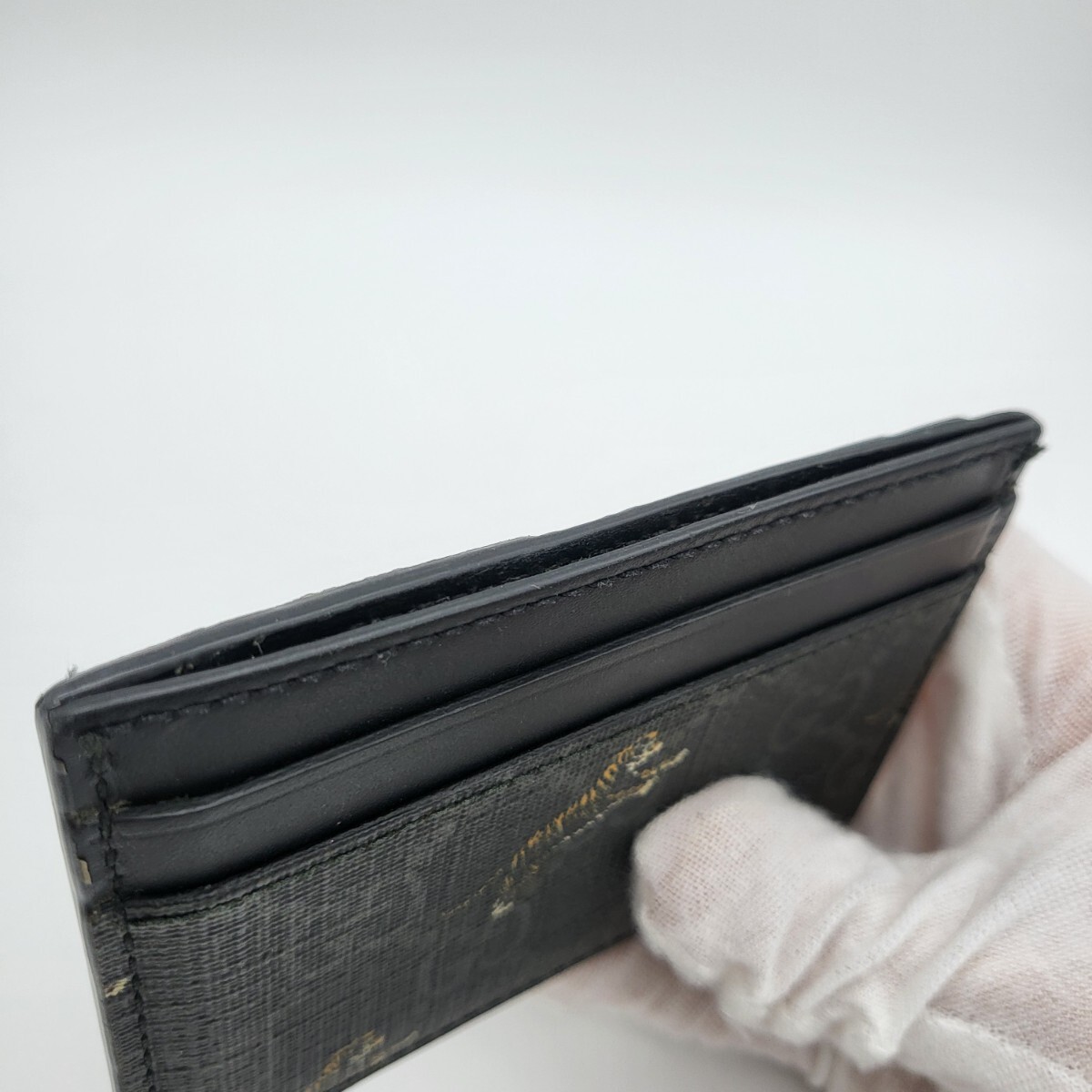 GUCCI グッチ 定期入れ カードケース タイガー 虎 ブラック GG GUCCI グッチ 定期入れ カードケース タイガー 虎 ブラック GG