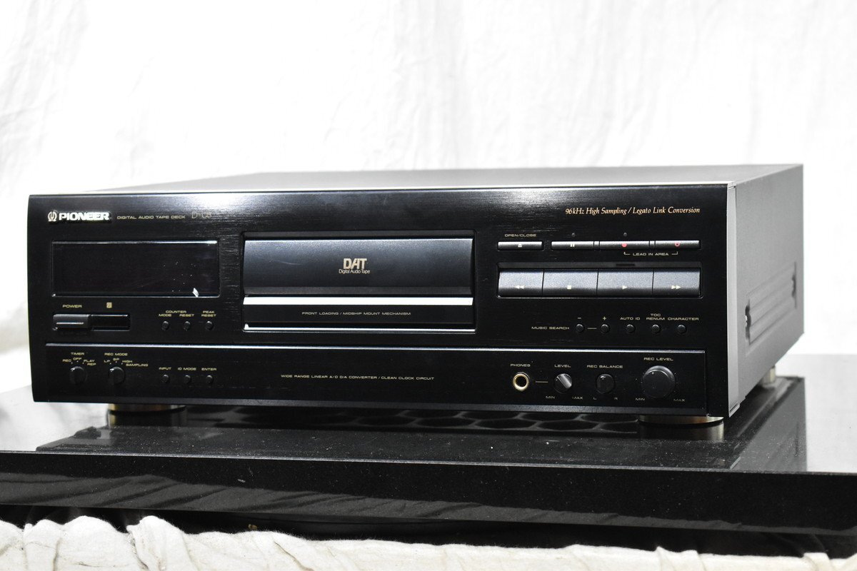 Pioneer パイオニア DATデッキ D-05