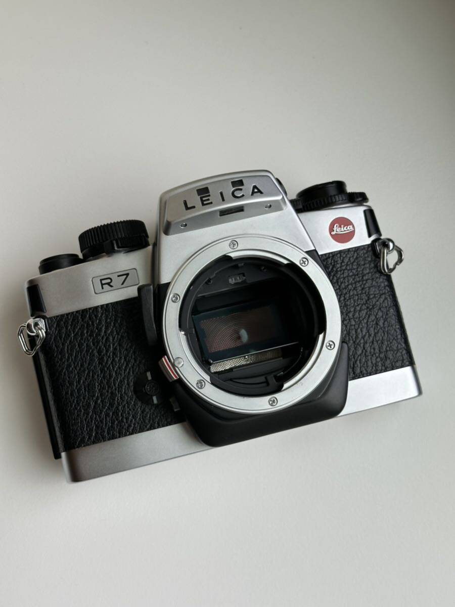 中古】Leica ライカ R7 ブラック フィルム一眼レフカメラ | 中古 中古】Leica ライカ R7 ブラック フィルム一眼レフカメラ | 中古