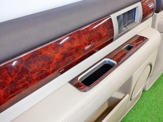 ☆リンカーン ナビゲーター☆ リアドアトリム/内張り 左右セット ★送料無料(沖縄・離島は除く)★ 2130574_画像4