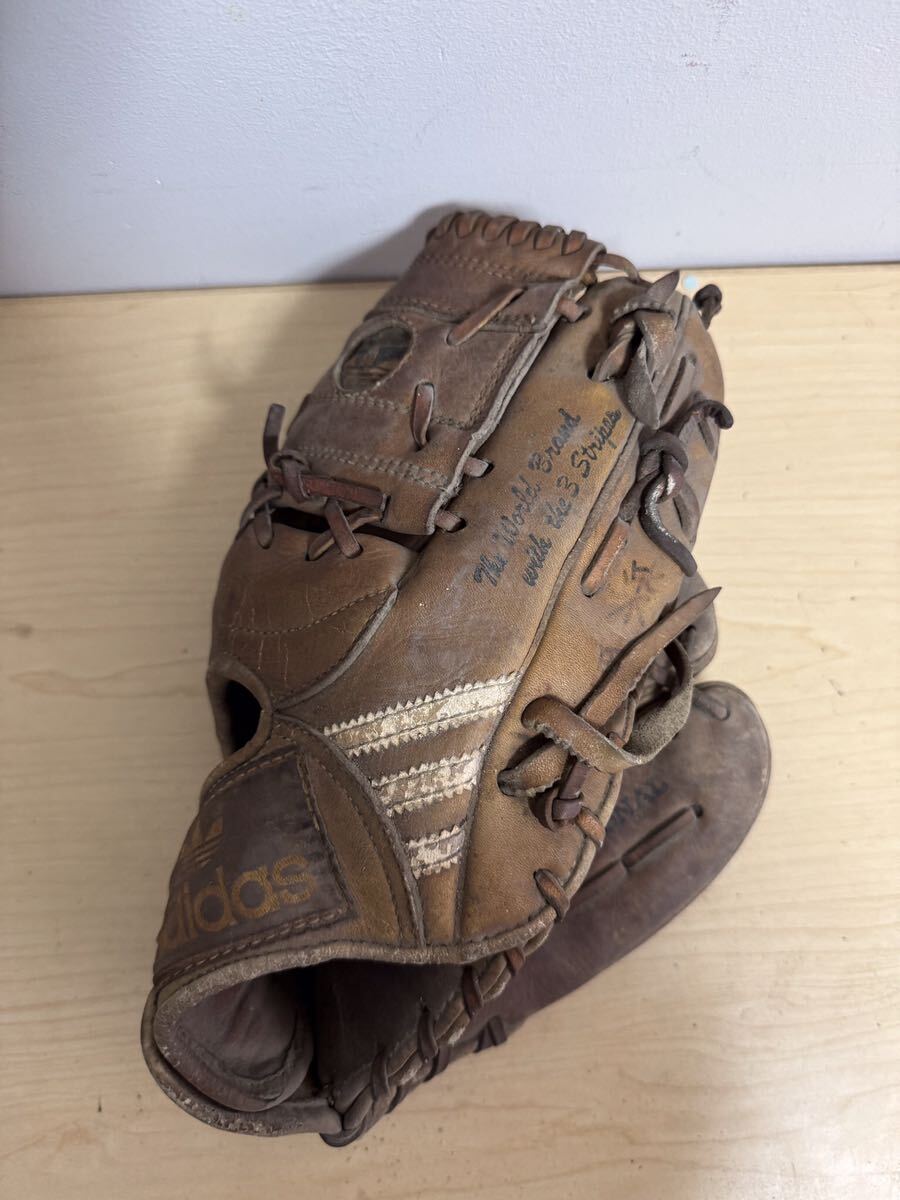 グローブ 野球 adidas