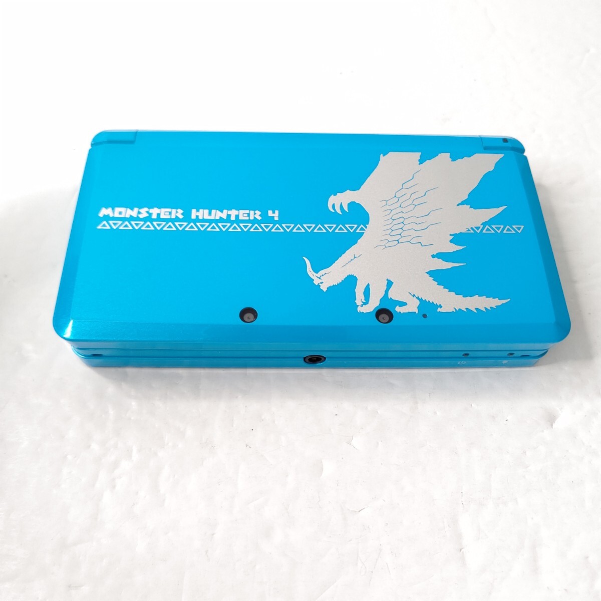 Nintendo ニンテンドー3DS モンハン4 限定 極美品 任天堂 ゲーム Nintendo ニンテンドー3DS モンハン4 限定 極美品 任天堂 ゲーム