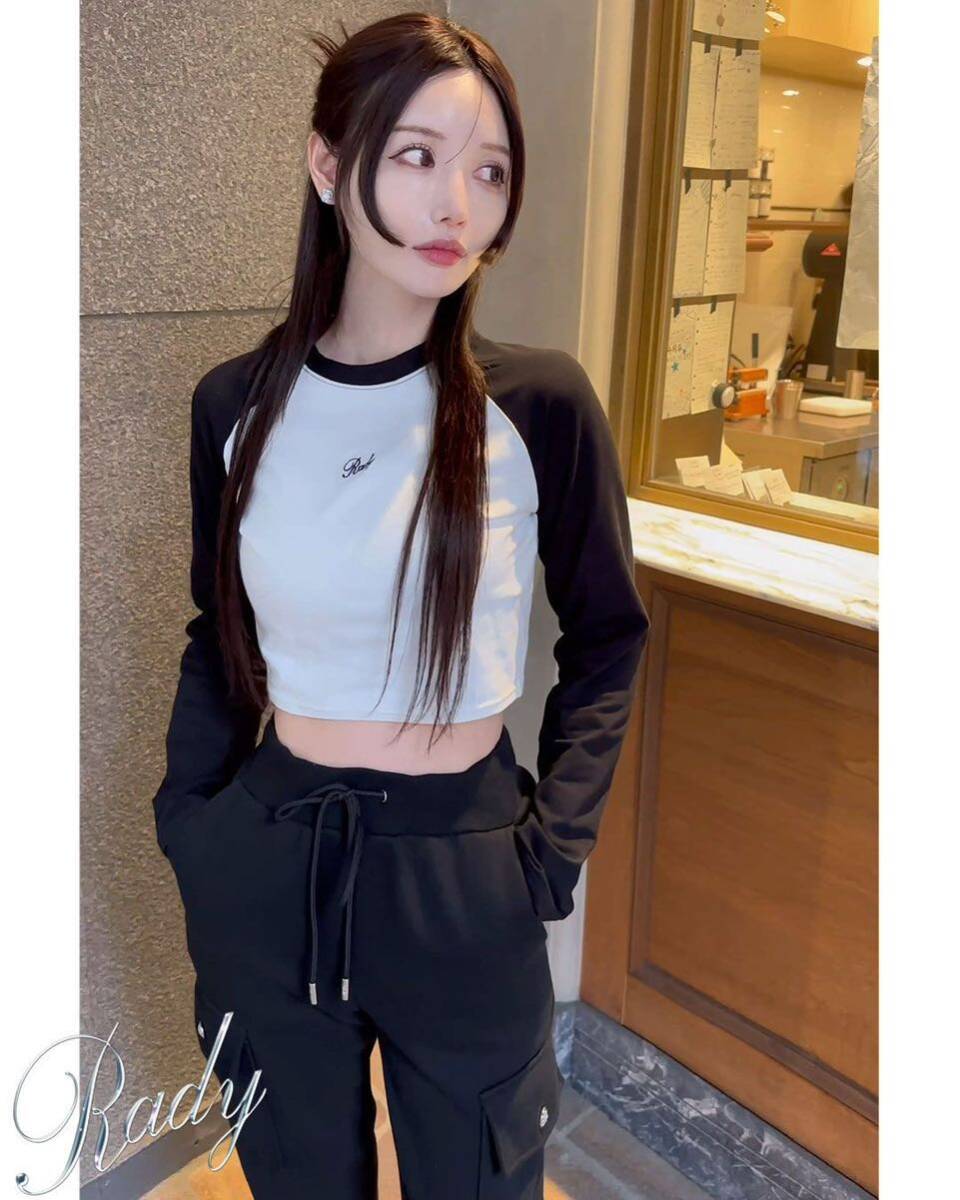 新品　ロンT