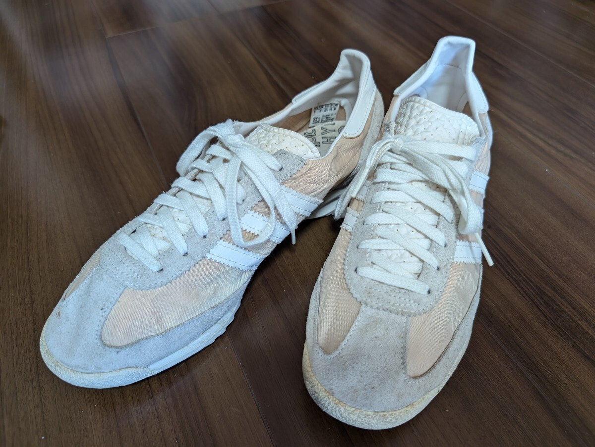 adidas originals by HYKE　27cm ホワイト 白 ベージュ 中古　一度履いてそのまま 限定 アディダス×ハイク コラボ スニーカー シューズ