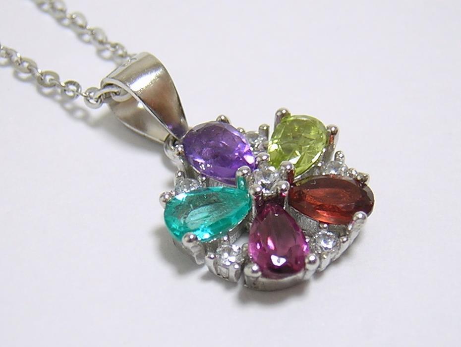 『天然マルチストーン』 ペンダント　ネックレス　アメジスト　ガーネット　ロードライト　ペリドット　トパーズ