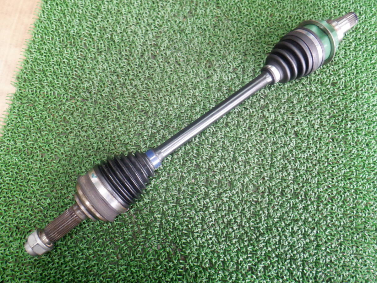 タント（Ｌ３７５Ｓ）左フロントドライブシャフト　ＫＦＶＥ３　２ＷＤ　ＡＢＳあり　４３４２０－Ｂ９６１０　５７３１６キロ